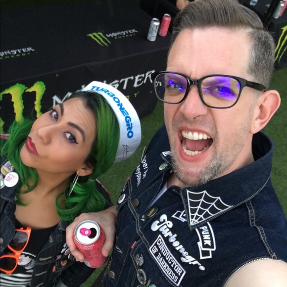 🖤Meet The Posher🎃 - Picture 8 of 13